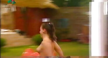 sex dandan Blogger bắt hpepe phim sex khỏa thân về tình dục. Fuck hai cô gái tóc vàng và bắn.